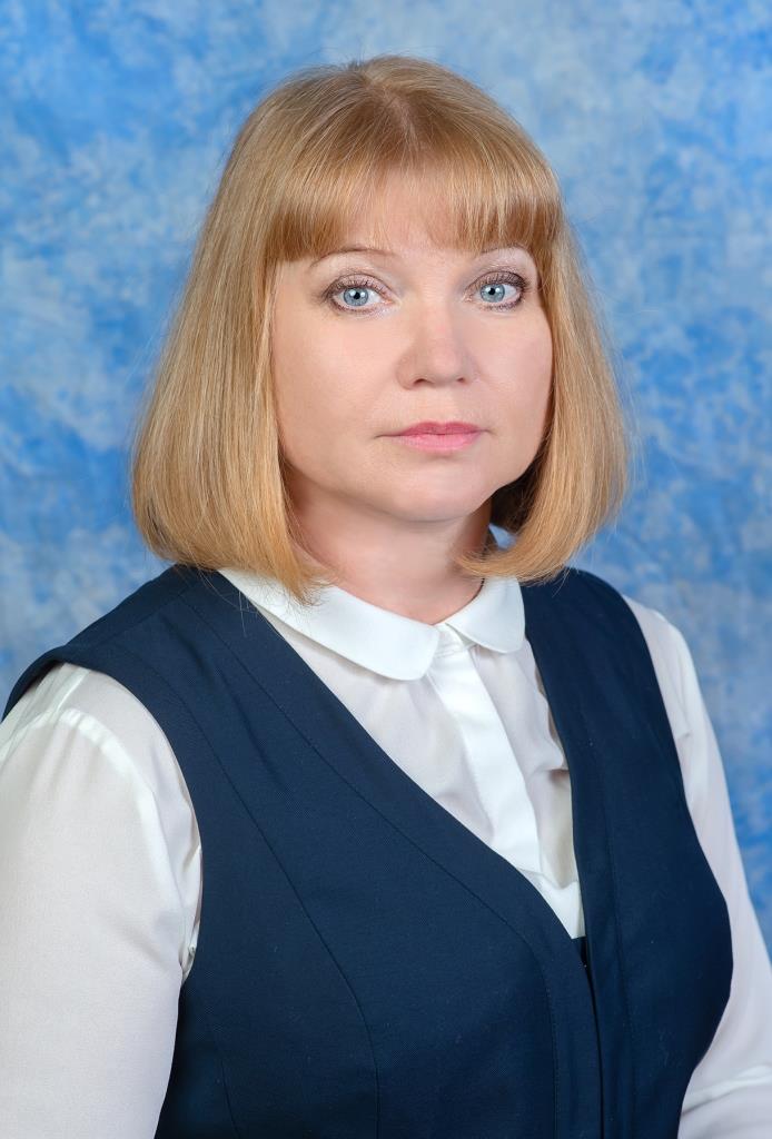 Манина Елена Станиславовна.